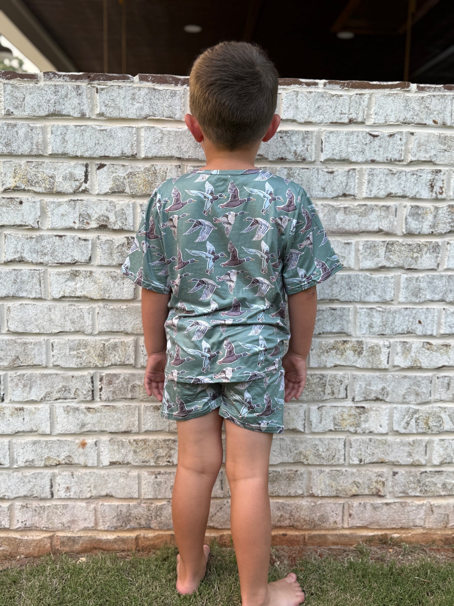 DUCK DUCK CAMO SETS